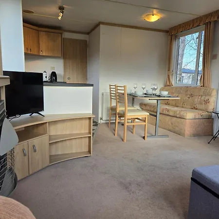 Elf Wood - Swimming Spa, Sky Sports, Tennis, Hadrian's Wall Port Carlisle